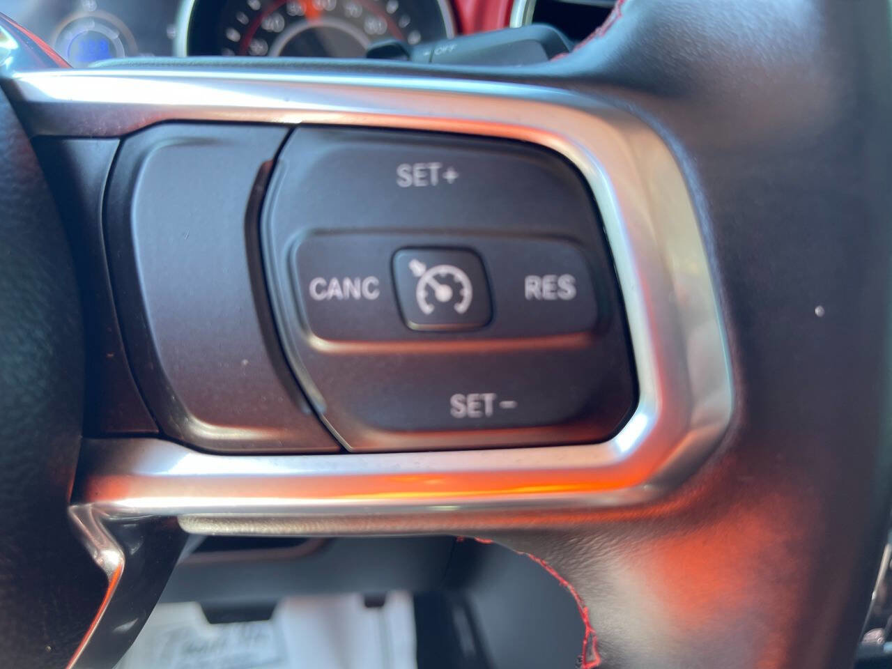 Used 2018 Jeep Wrangler Unlimited Rubicon w/ Steel Bumper Group image 16