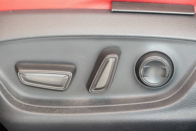 Used 2019 Toyota Camry XSE FWD image 20