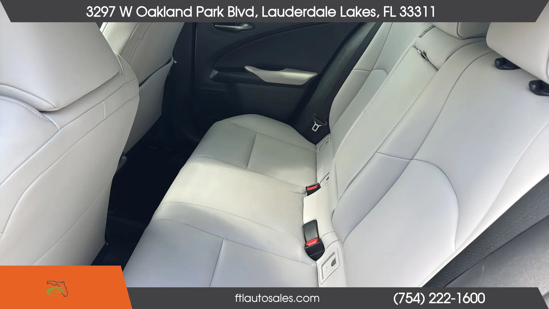 Used 2019 Lexus UX 200 w/ Premium Package FWD image 29