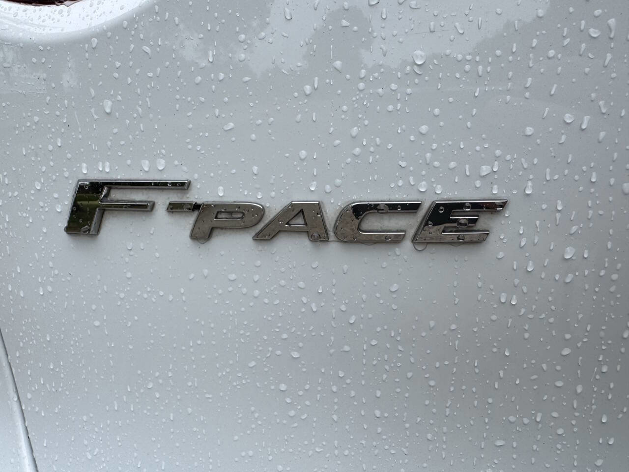 Used 2017 Jaguar F-PACE Prestige AWD/4WD image 14