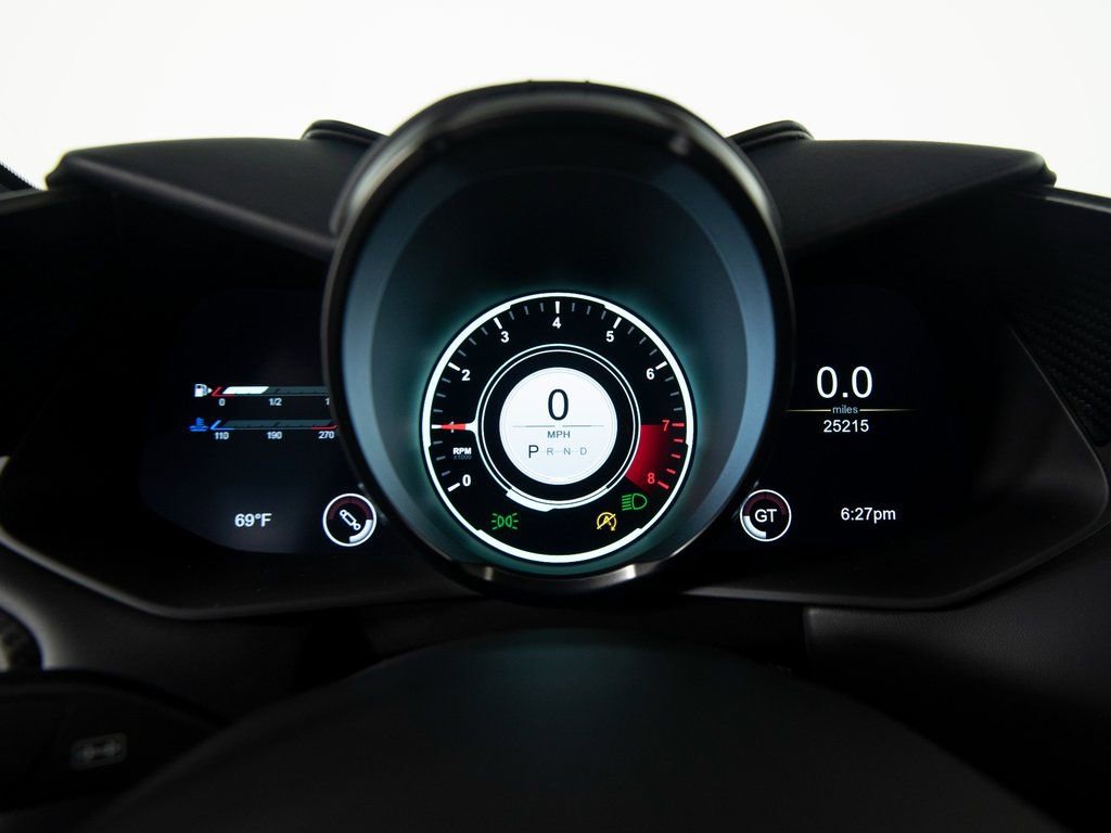 Used 2022 Aston Martin DBS Superleggera image 17
