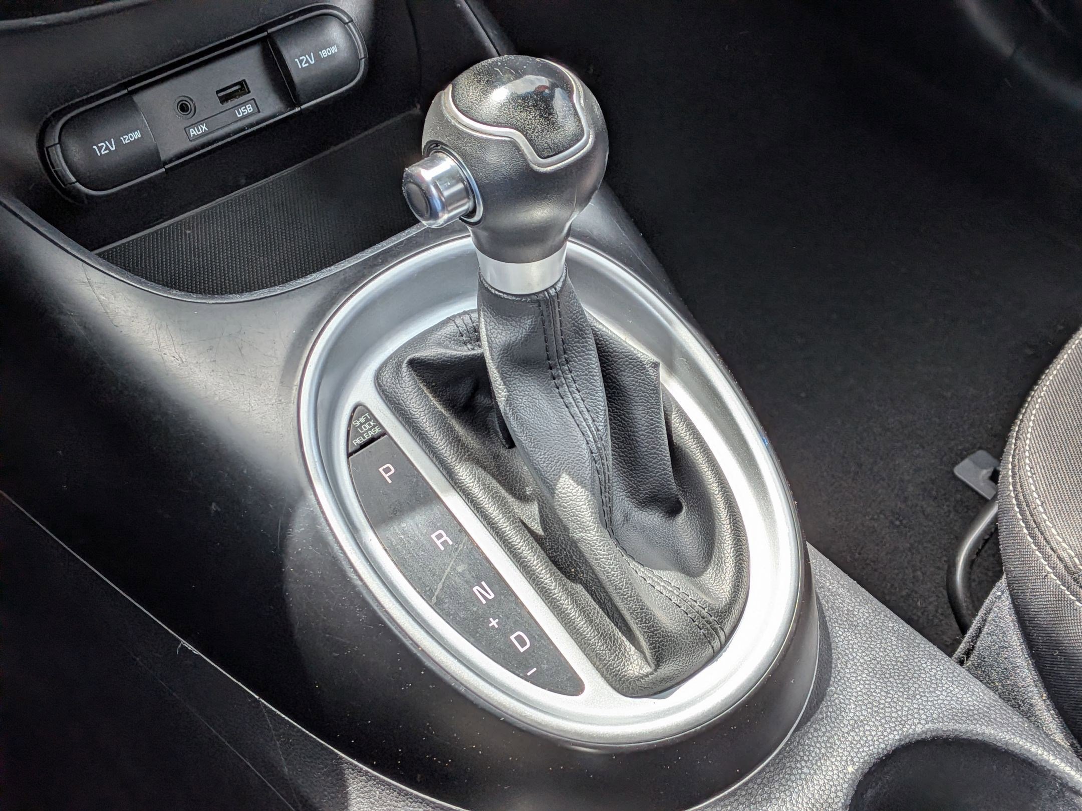 Used 2015 Kia Soul FWD image 22