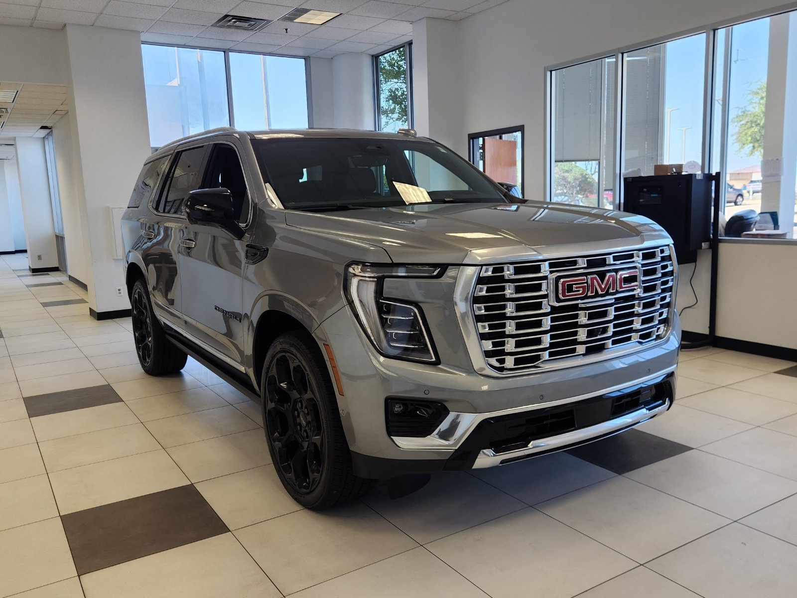New 2026 GMC Yukon Denali w/ Denali Reserve Package AWD/4WD 360° Tour