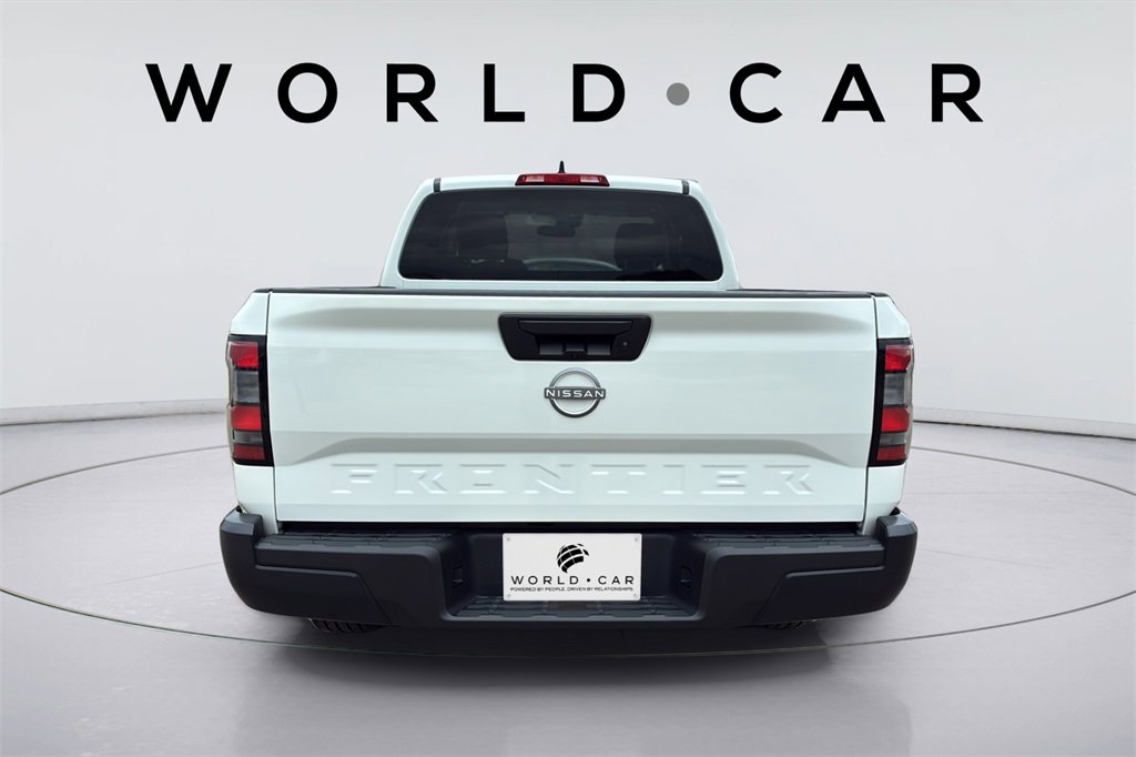Used 2024 Nissan Frontier S w/ S Utility Package image 14