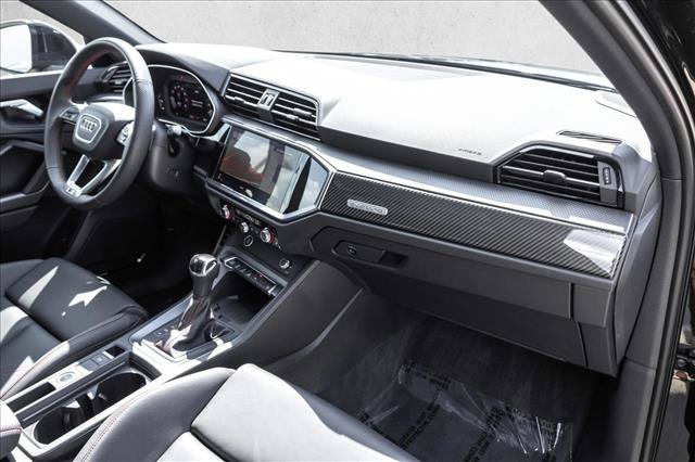 Certified 2025 Audi Q3 2.0T Premium Plus AWD/4WD image 24