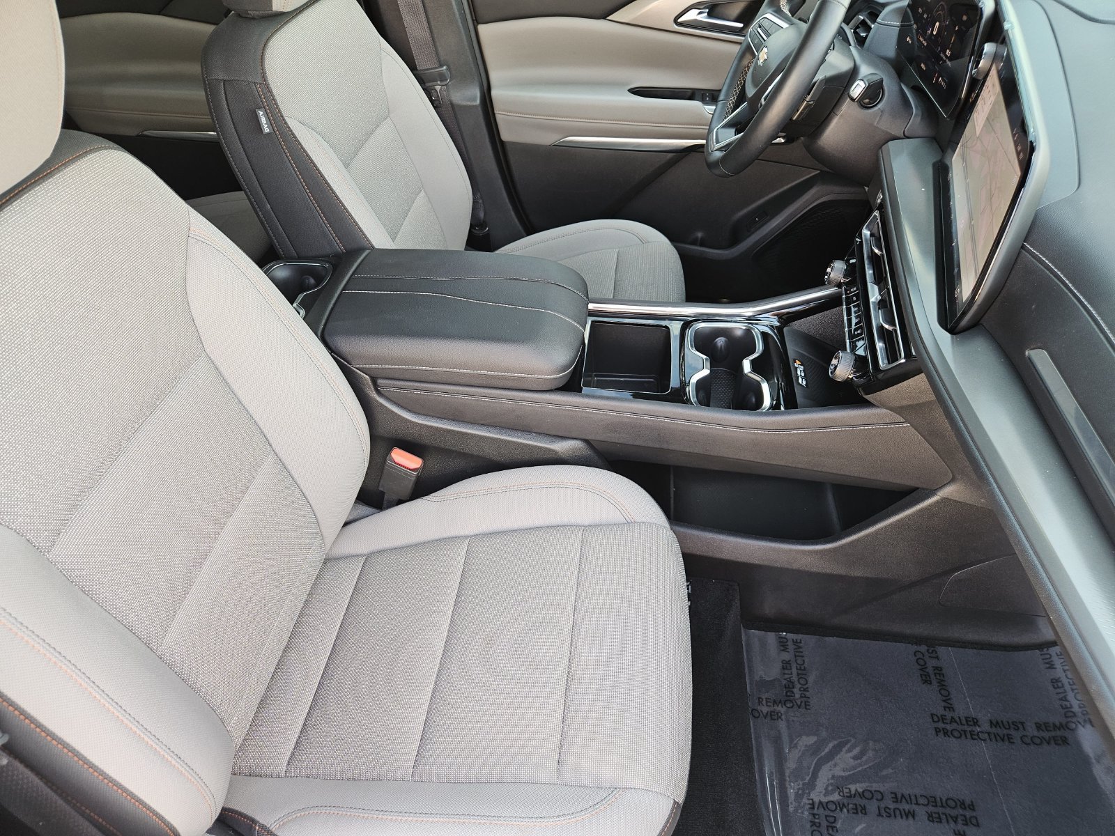 Certified 2026 Chevrolet Traverse LT w/ Driver Confidence Package FWD image 16
