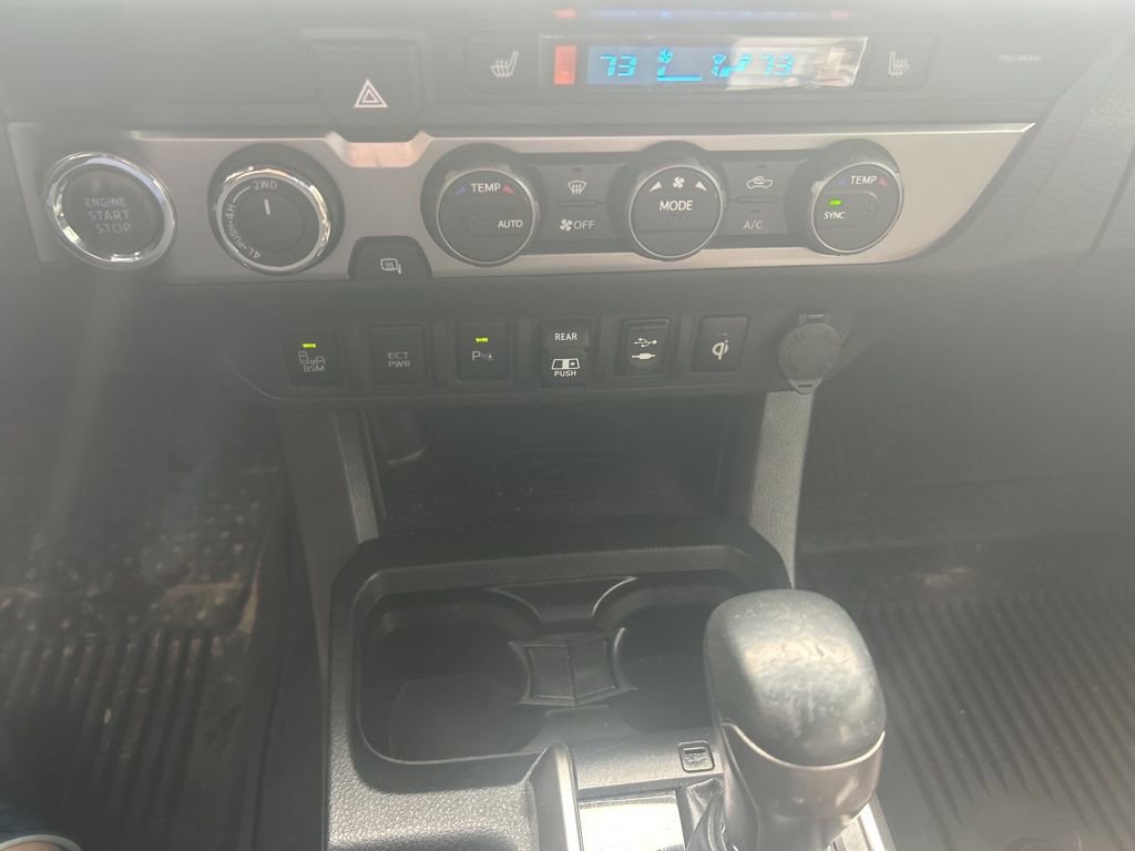 Used 2019 Toyota Tacoma Limited image 18