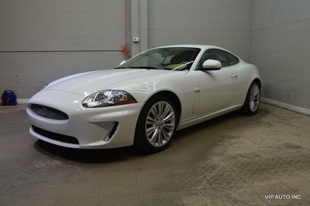 Used 2011 Jaguar XK Coupe RWD image 3
