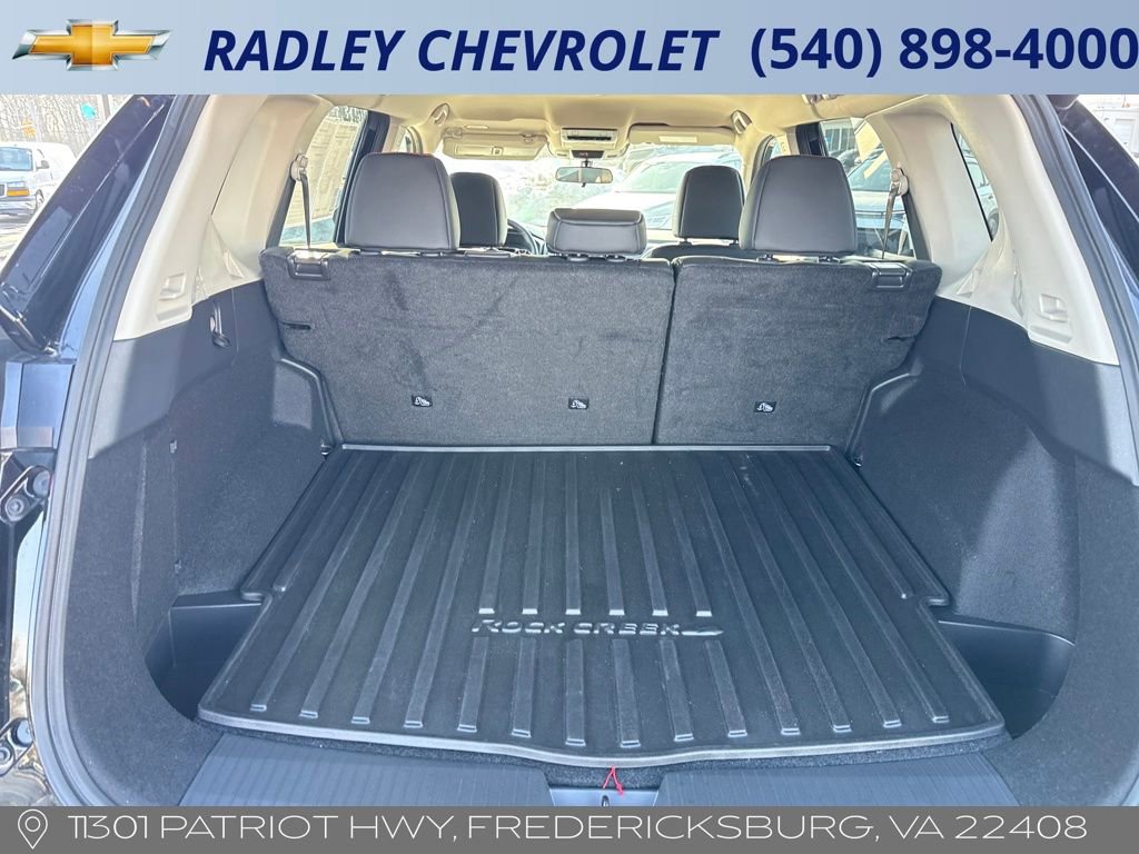 Used 2025 Nissan Rogue SV image 22