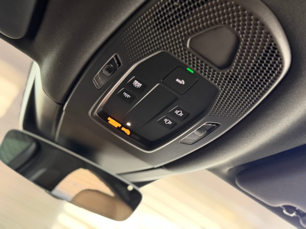 New 2026 Porsche Cayenne S AWD/4WD image 36