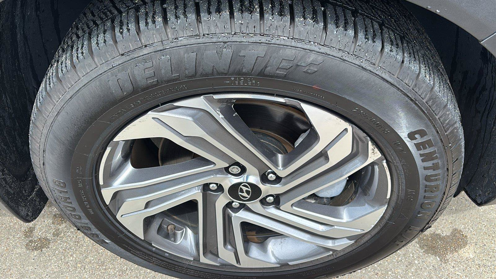 Used 2023 Hyundai Santa Fe SEL w/ Premium Package FWD image 10