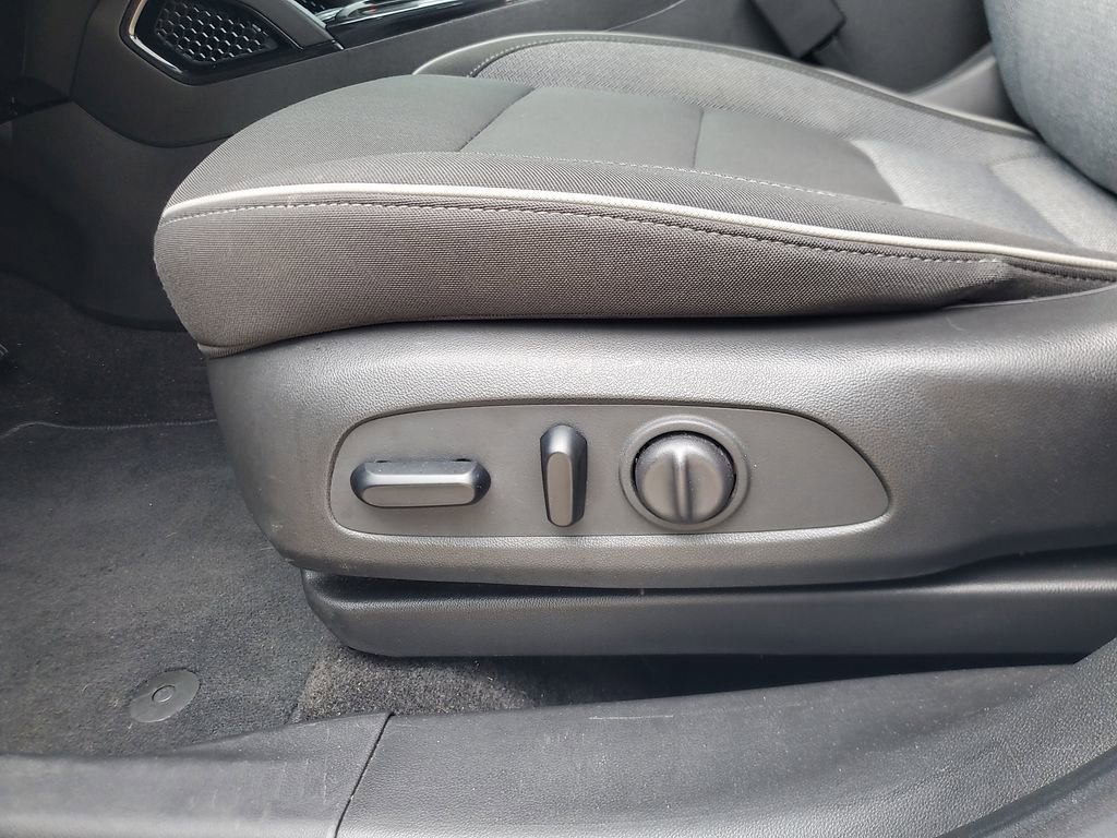 Used 2023 Chevrolet TrailBlazer LT FWD image 14