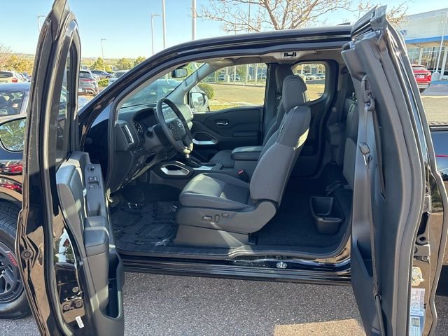 Used 2025 Nissan Frontier SV w/ SV Convenience Package RWD image 20