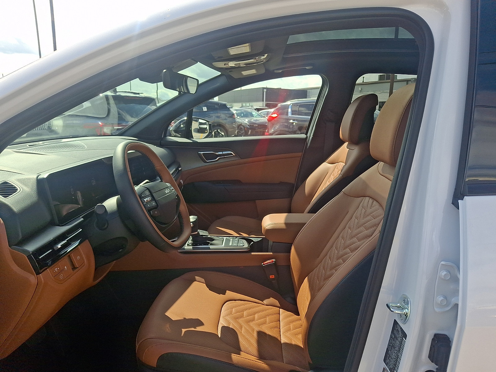 New 2027 Kia Sportage X-Line AWD/4WD image 14
