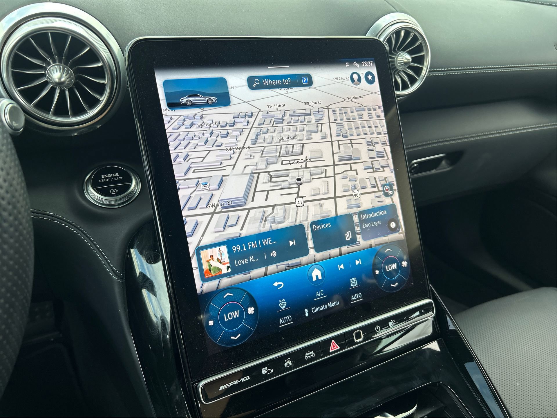 Used 2022 Mercedes-Benz SL 63 AMG 4MATIC image 27