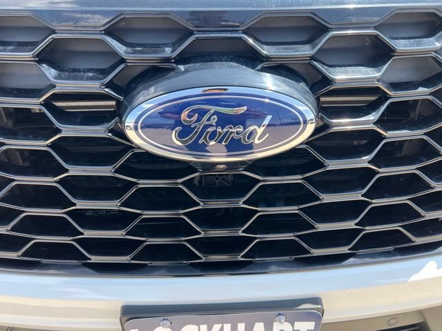 Used 2025 Ford Explorer ST RWD image 9