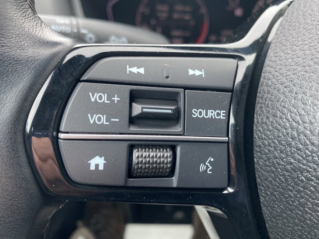 Used 2025 Honda Civic Sport image 21