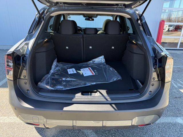 Certified 2025 Nissan Kicks SV w/ SV Premium Package image 10