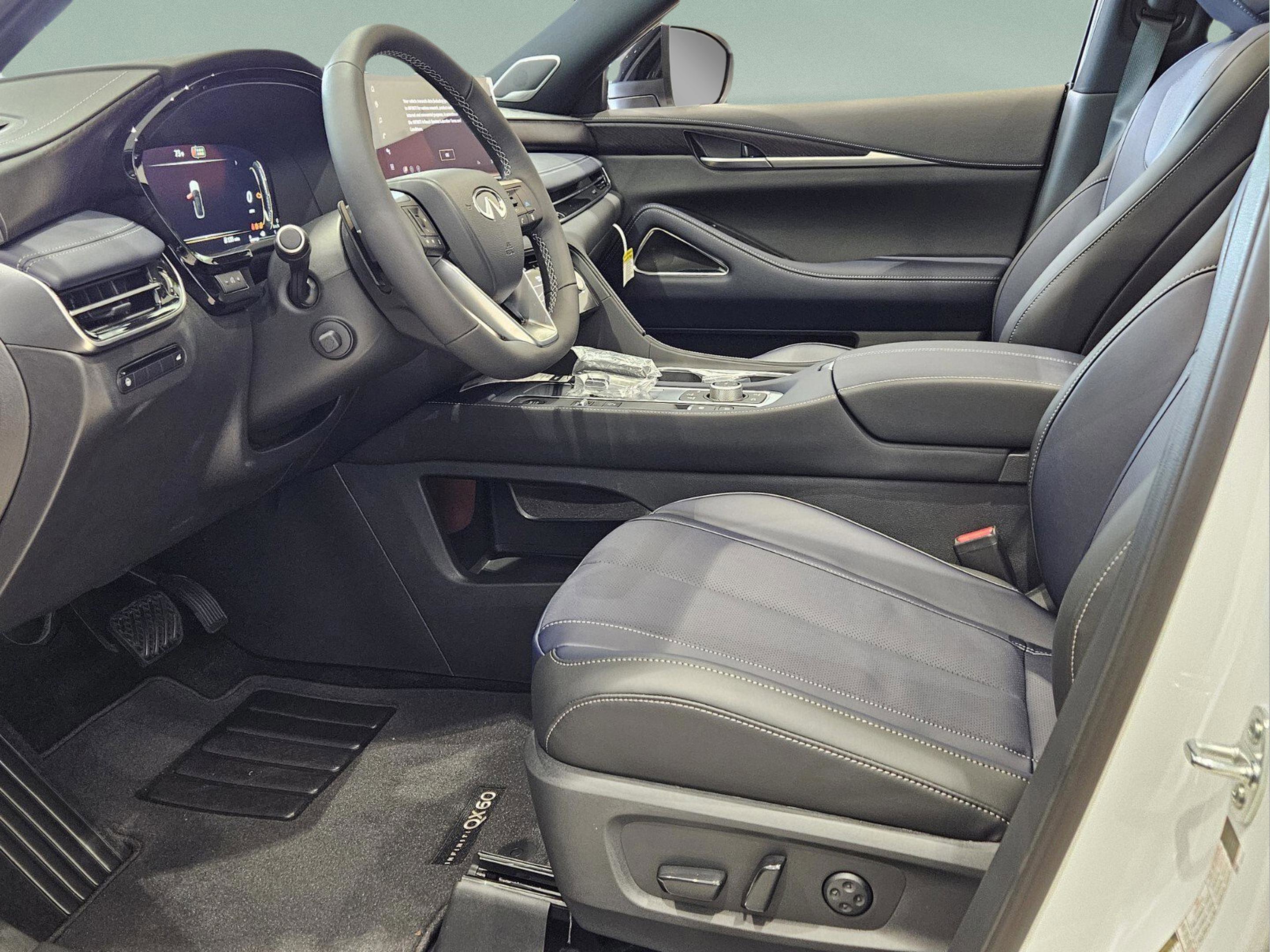 New 2026 INFINITI QX60 Sport w/ Dark Cargo Package image 15