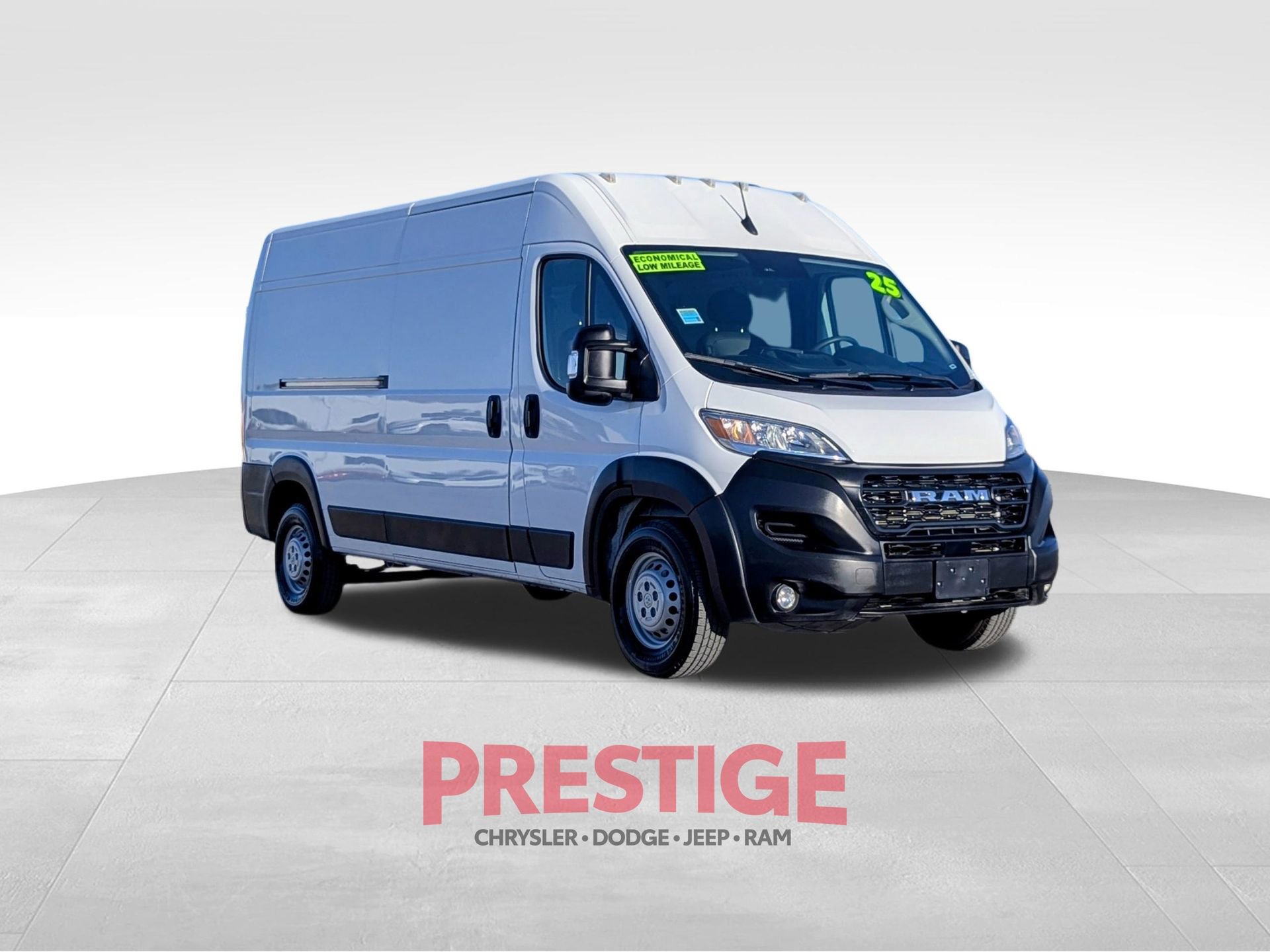 Used 2025 RAM ProMaster 2500 w/ Convenience Group image 5