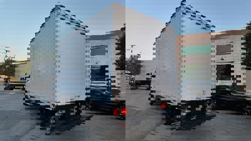 Used 2011 Mercedes-Benz Sprinter 3500 image 16