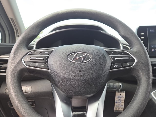 Used 2023 Hyundai Santa Fe SE w/ Cargo Package FWD image 15