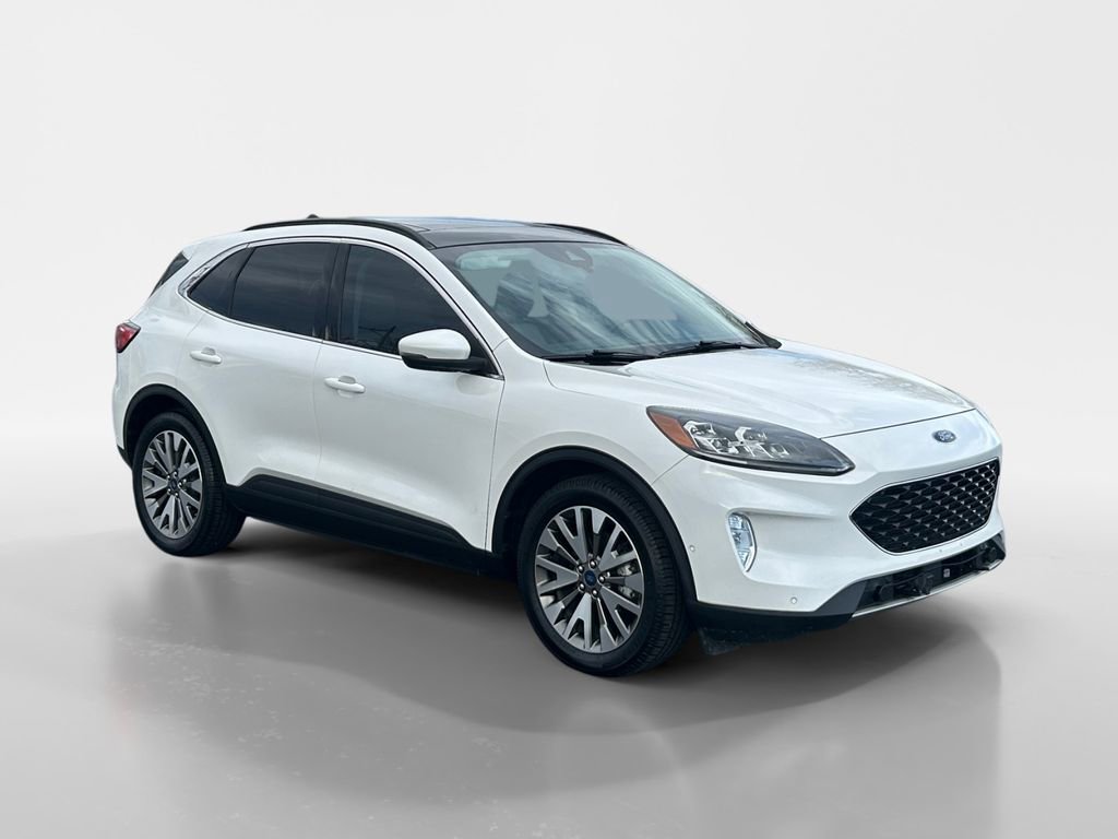 Used 2020 Ford Escape Titanium image 9