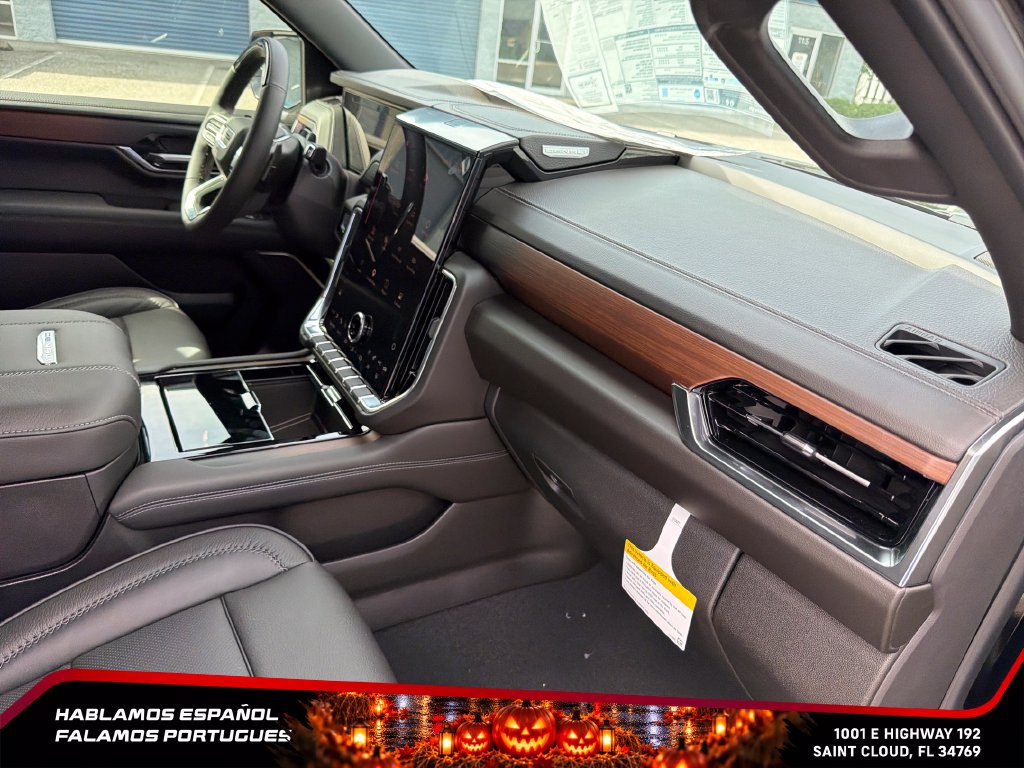 New 2026 GMC Yukon XL Denali w/ Denali Reserve Package AWD/4WD image 36