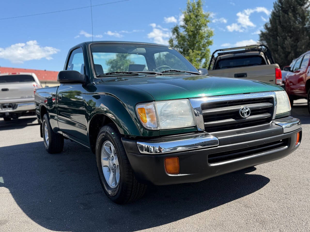 Used 2000 Toyota Tacoma 2WD Regular Cab image 35