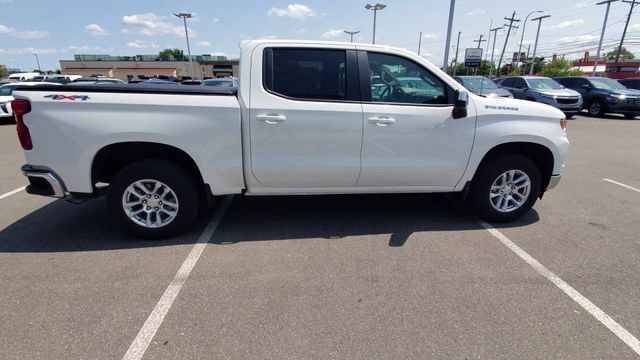 Certified 2025 Chevrolet Silverado 1500 LT AWD/4WD image 9
