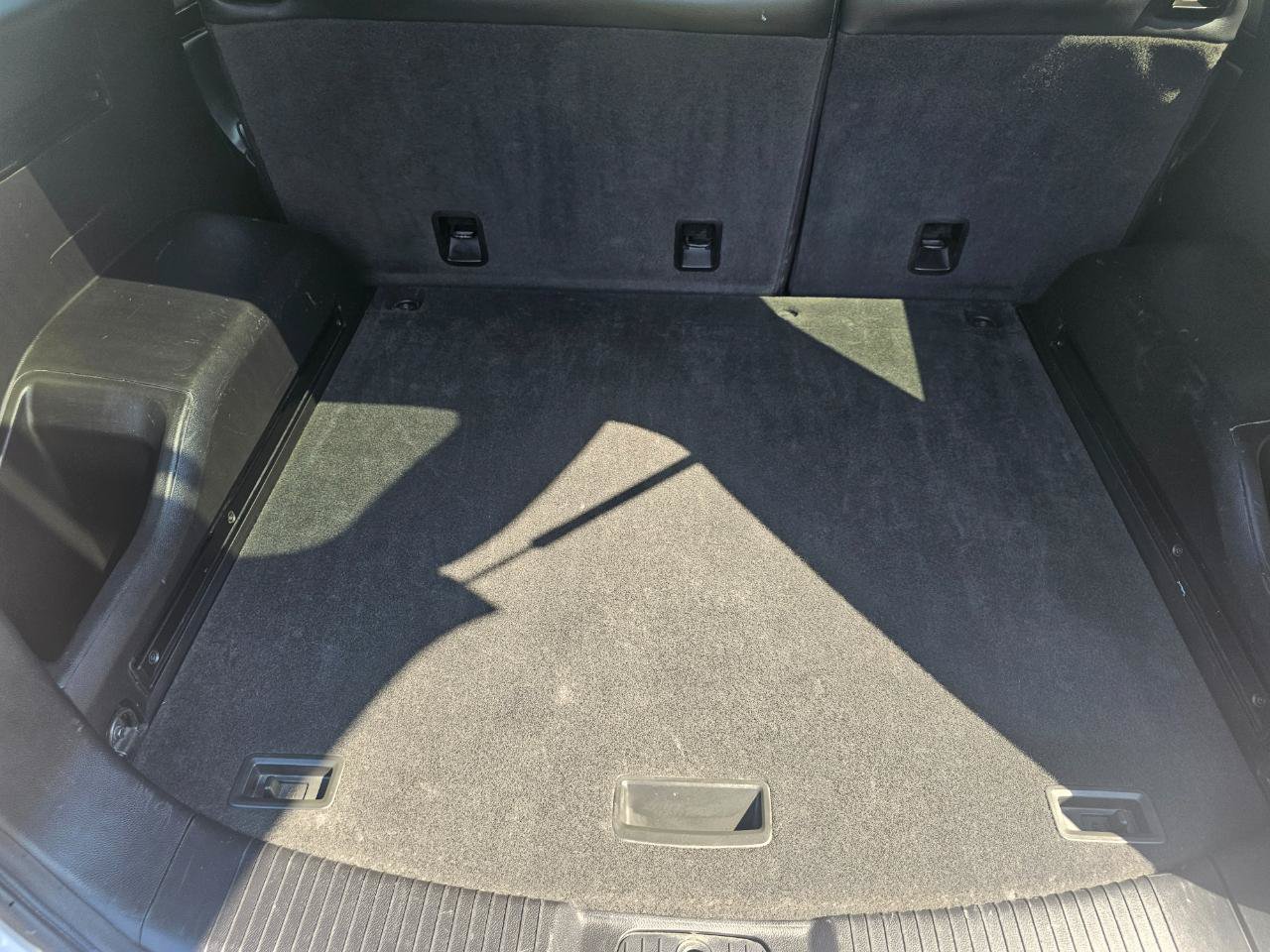 Used 2015 Chevrolet Captiva Sport LT w/ Convenience Package FWD image 19