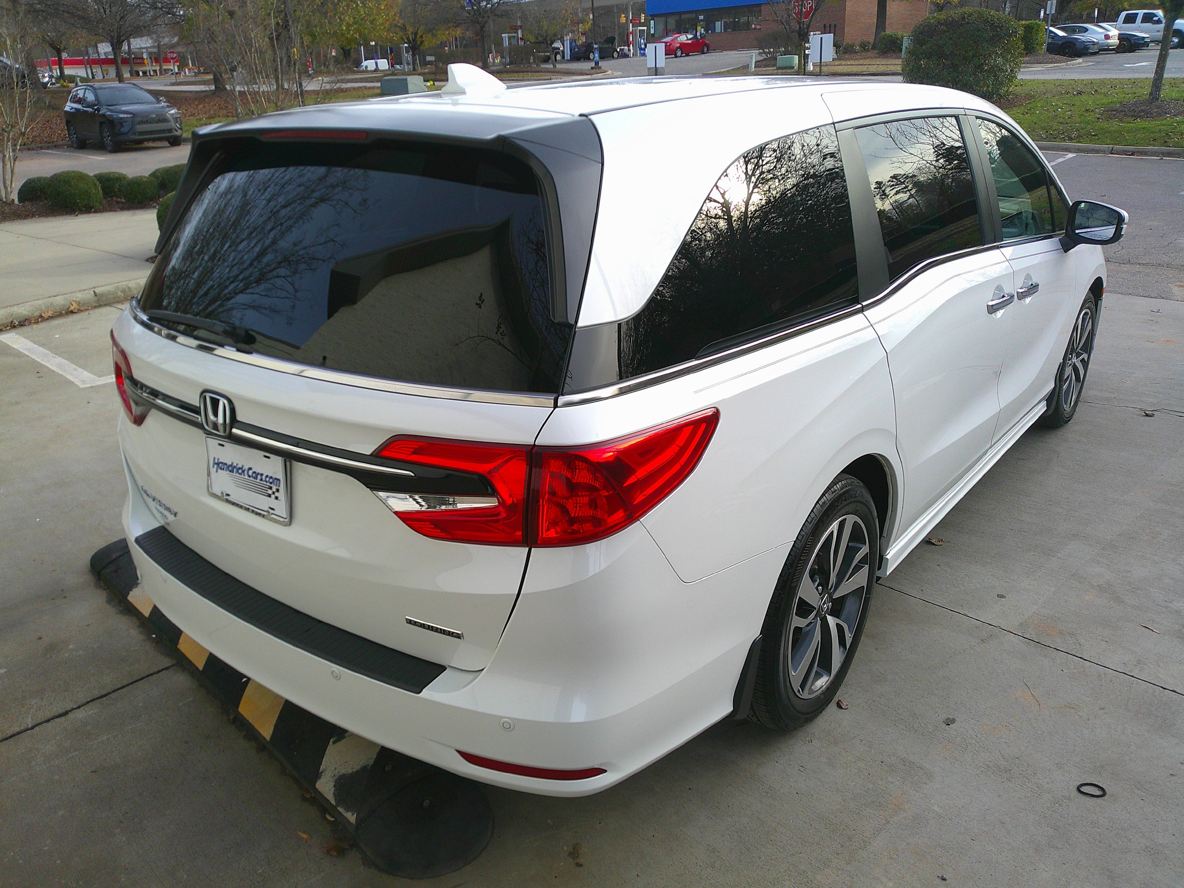 Used 2022 Honda Odyssey Touring image 13