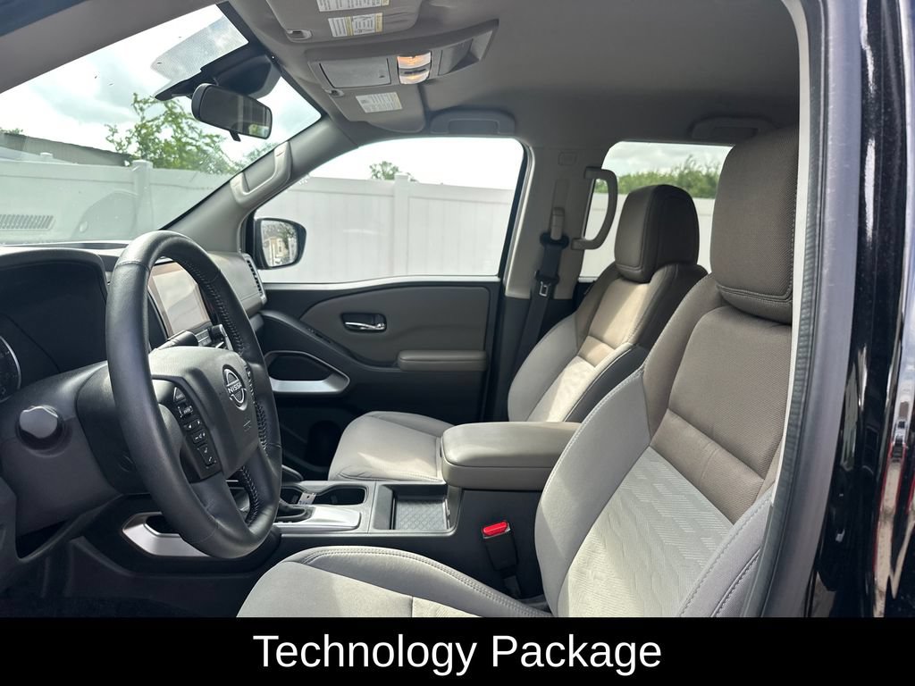 Used 2023 Nissan Frontier SV w/ SV Convenience Package AWD/4WD image 13