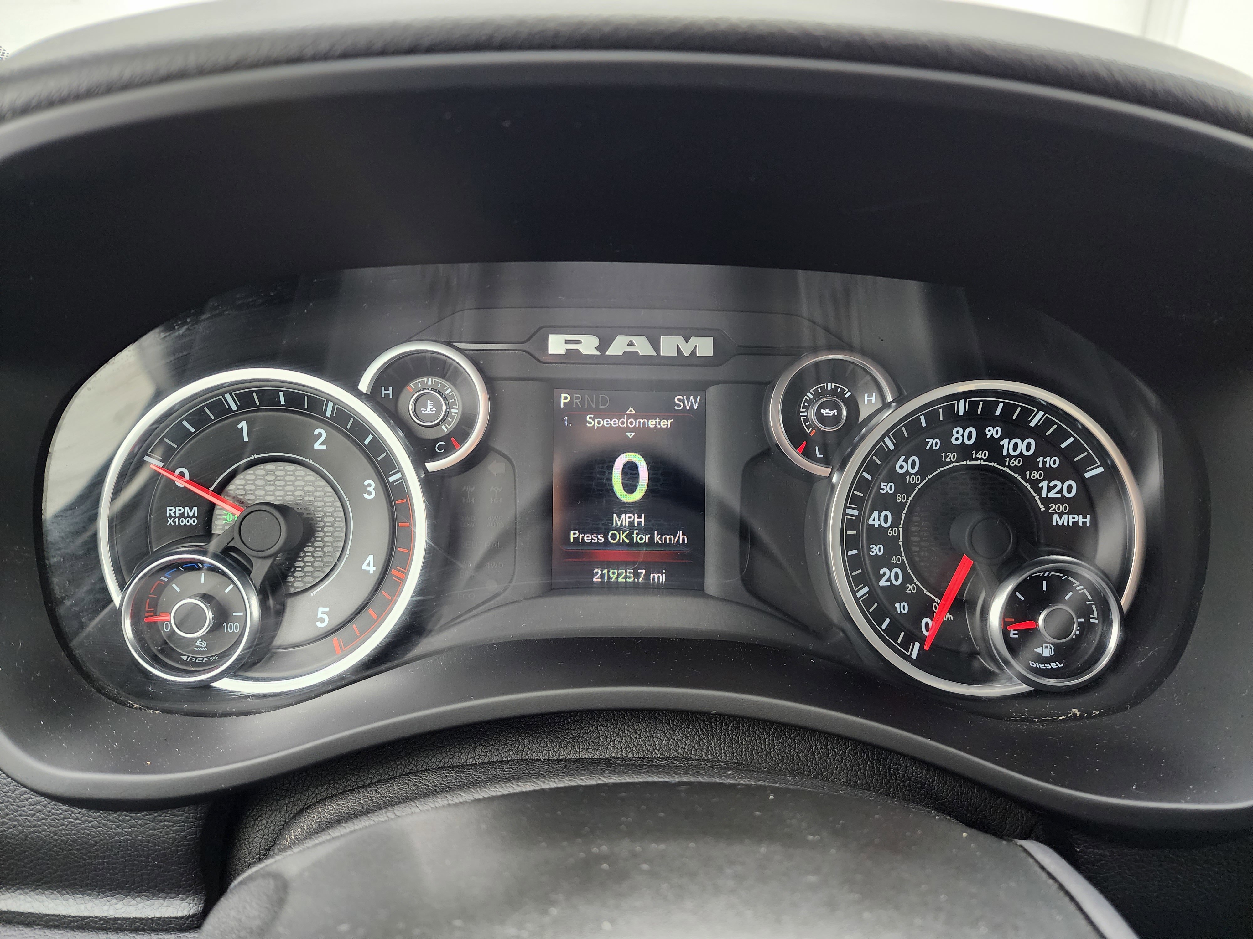 Used 2024 RAM 3500 Big Horn w/ Night Edition AWD/4WD image 10