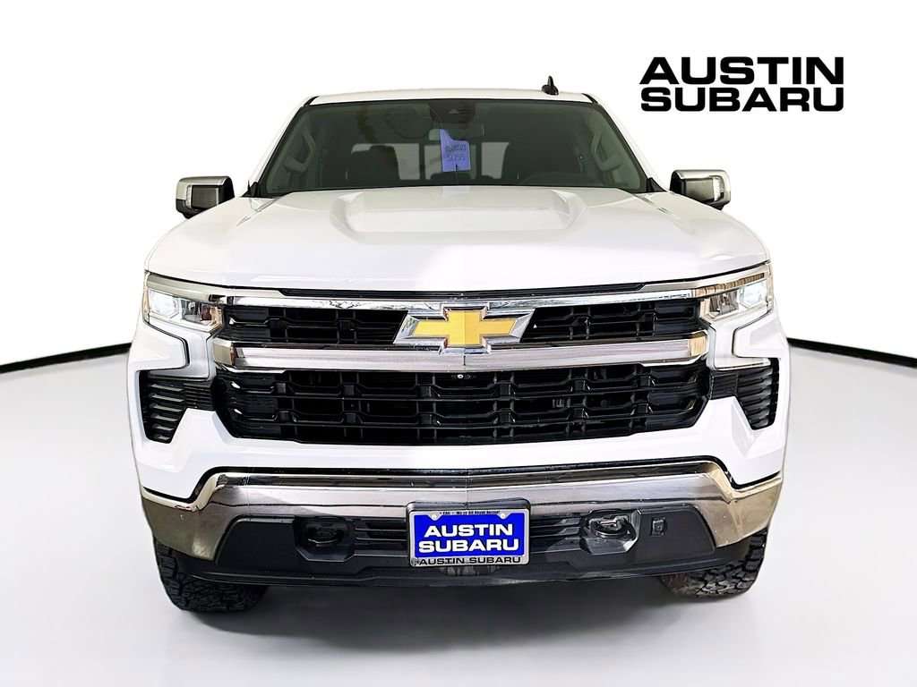 Used 2023 Chevrolet Silverado 1500 LT w/ Z71 Off-Road Package image 2