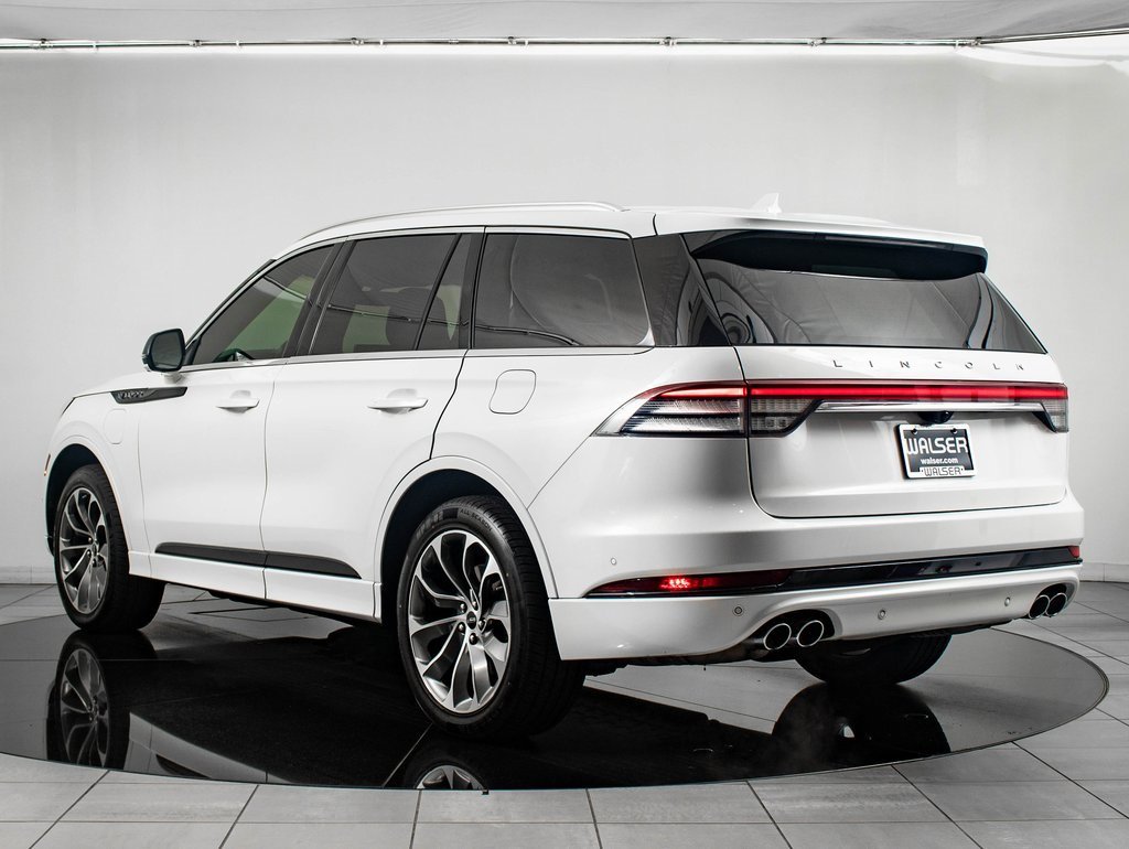 Used 2022 Lincoln Aviator Grand Touring w/ Equipment Group 301A image 6