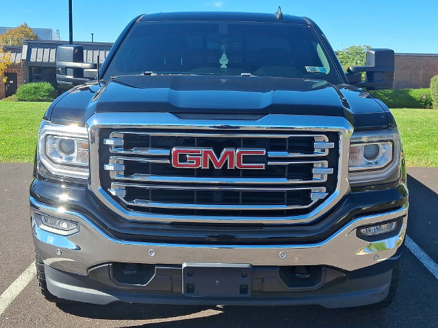Used 2017 GMC Sierra 1500 SLT w/ SLT Preferred Package AWD/4WD image 2