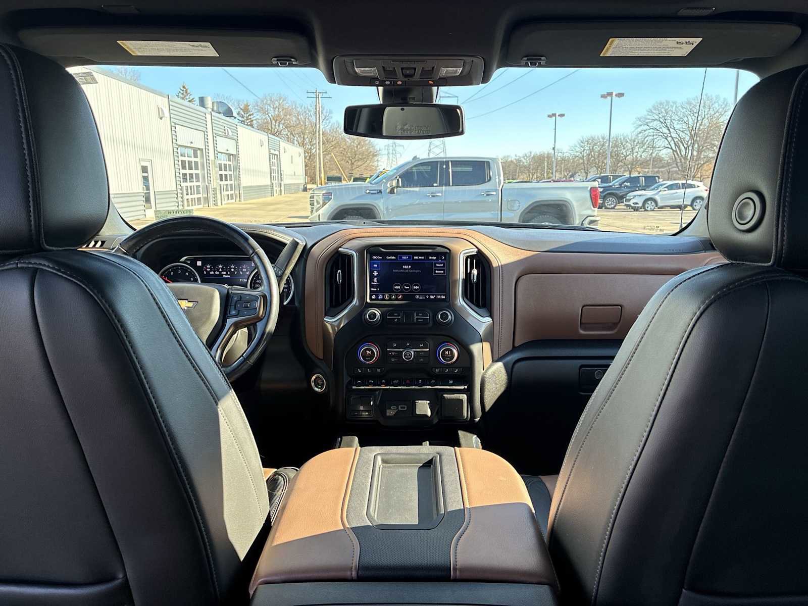 Used 2022 Chevrolet Silverado 1500 High Country image 21