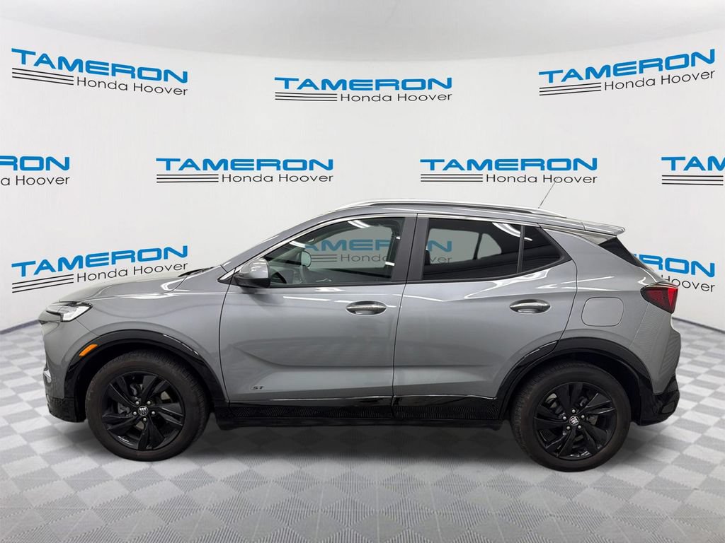 Used 2025 Buick Encore GX Sport Touring w/ Comfort Package FWD image 2