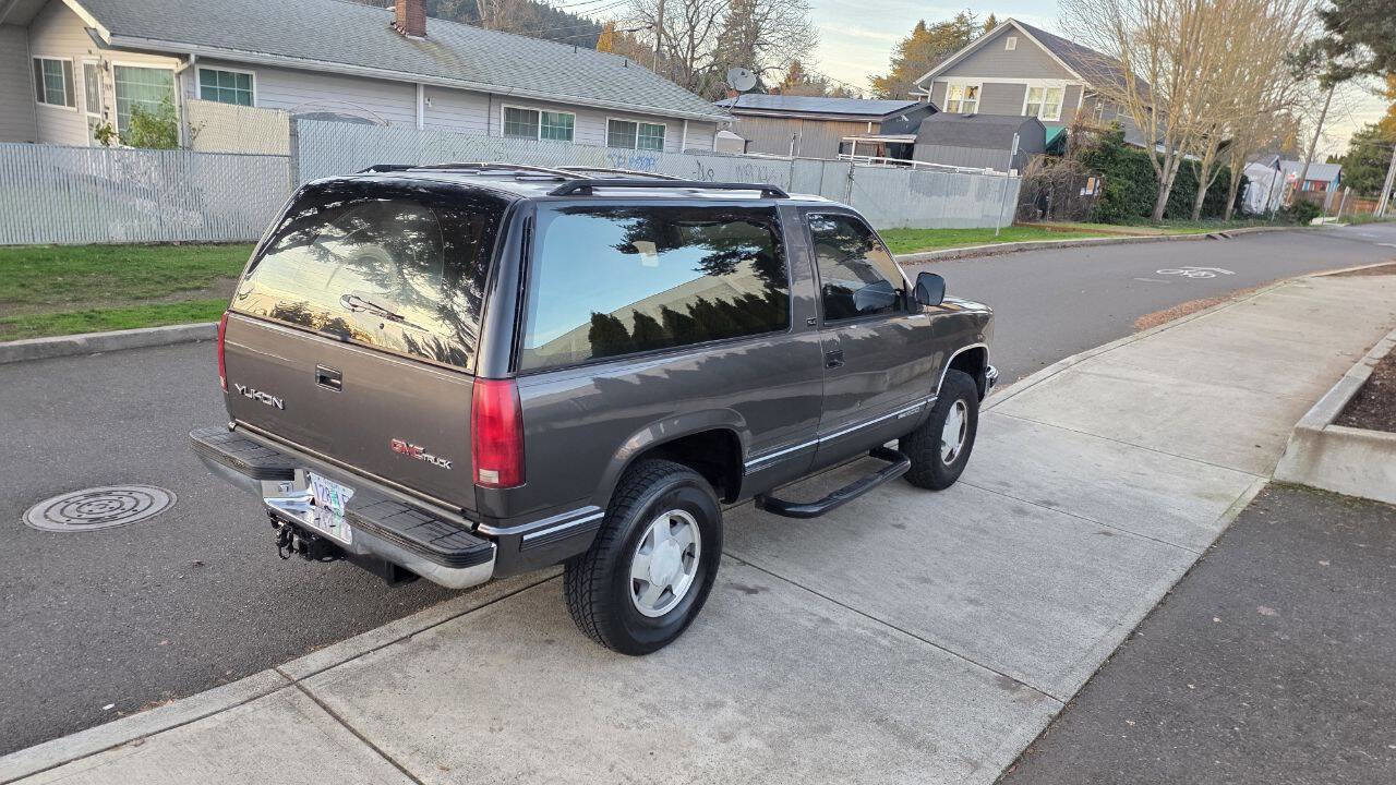 Used 1992 GMC Yukon 4WD 2-Door image 5