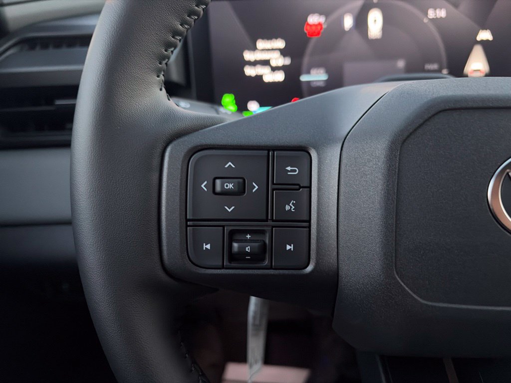 Used 2026 Toyota RAV4 XSE w/ Weather Package AWD/4WD image 25