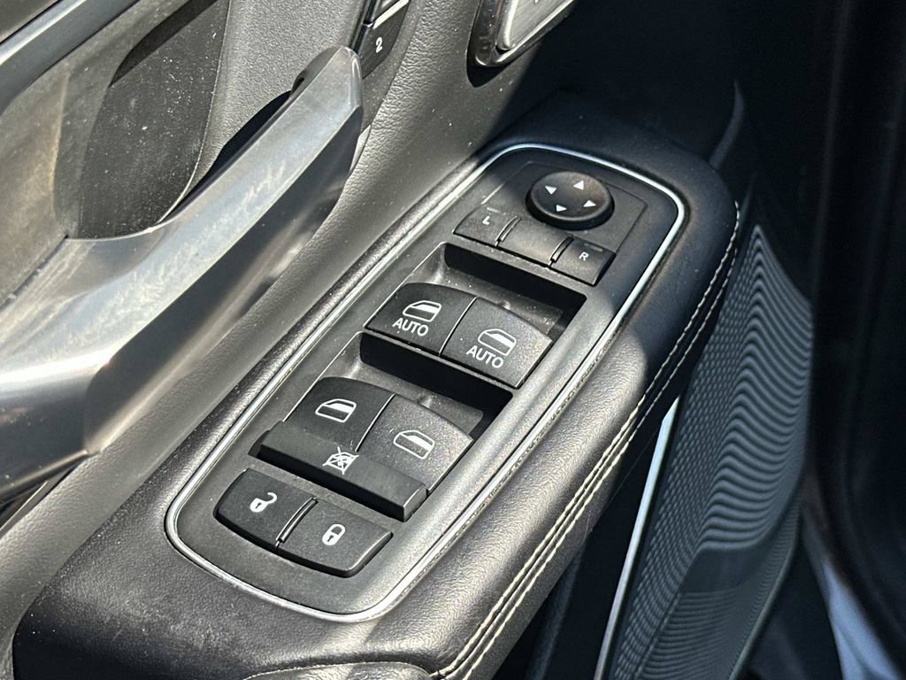 Used 2019 RAM 1500 Limited AWD/4WD image 19
