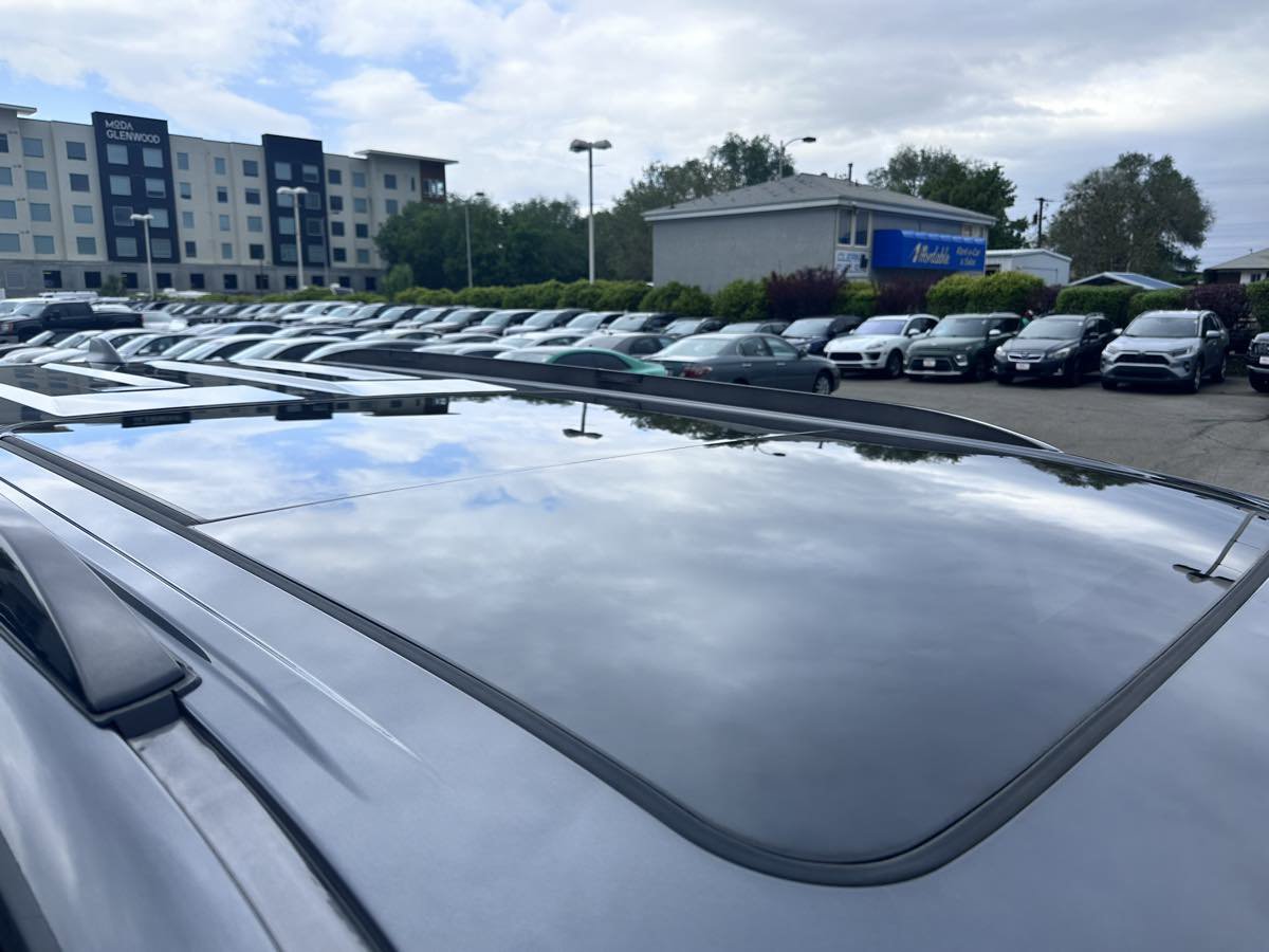 Used 2024 Toyota Sequoia Platinum image 28