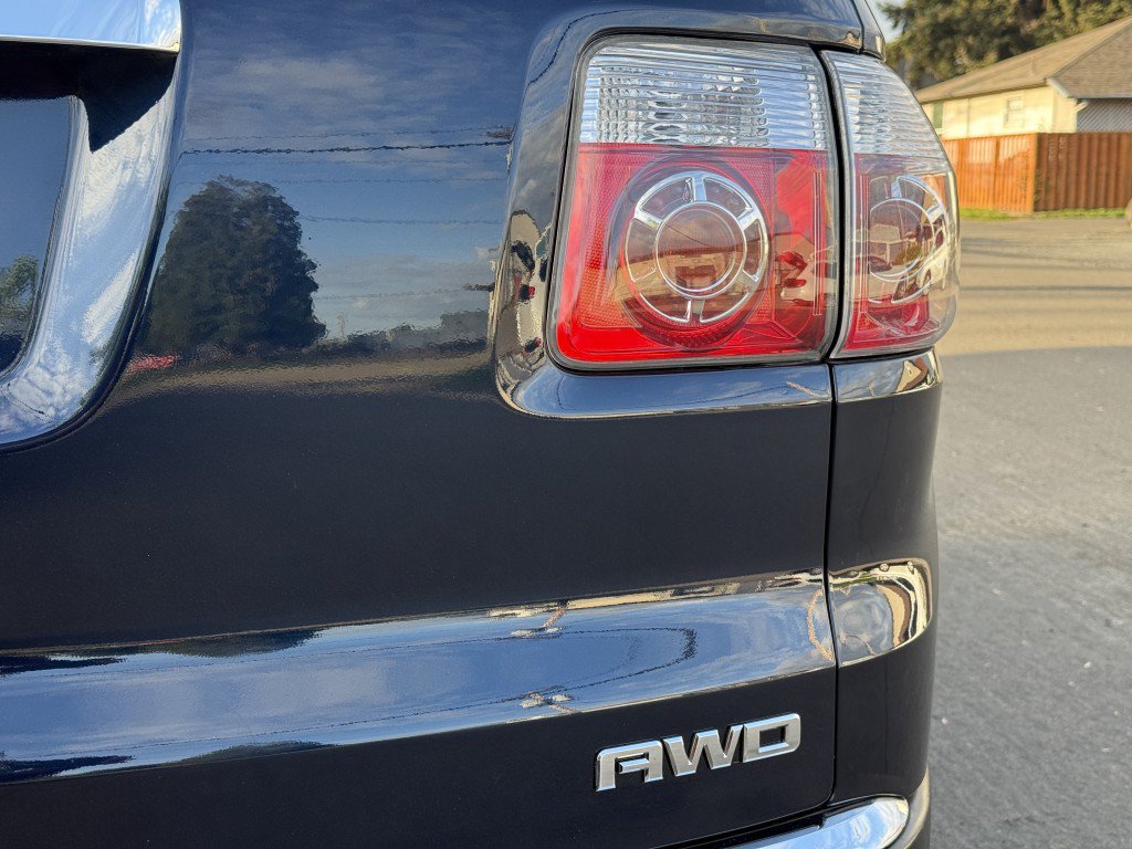Used 2012 GMC Acadia SLT AWD/4WD image 31