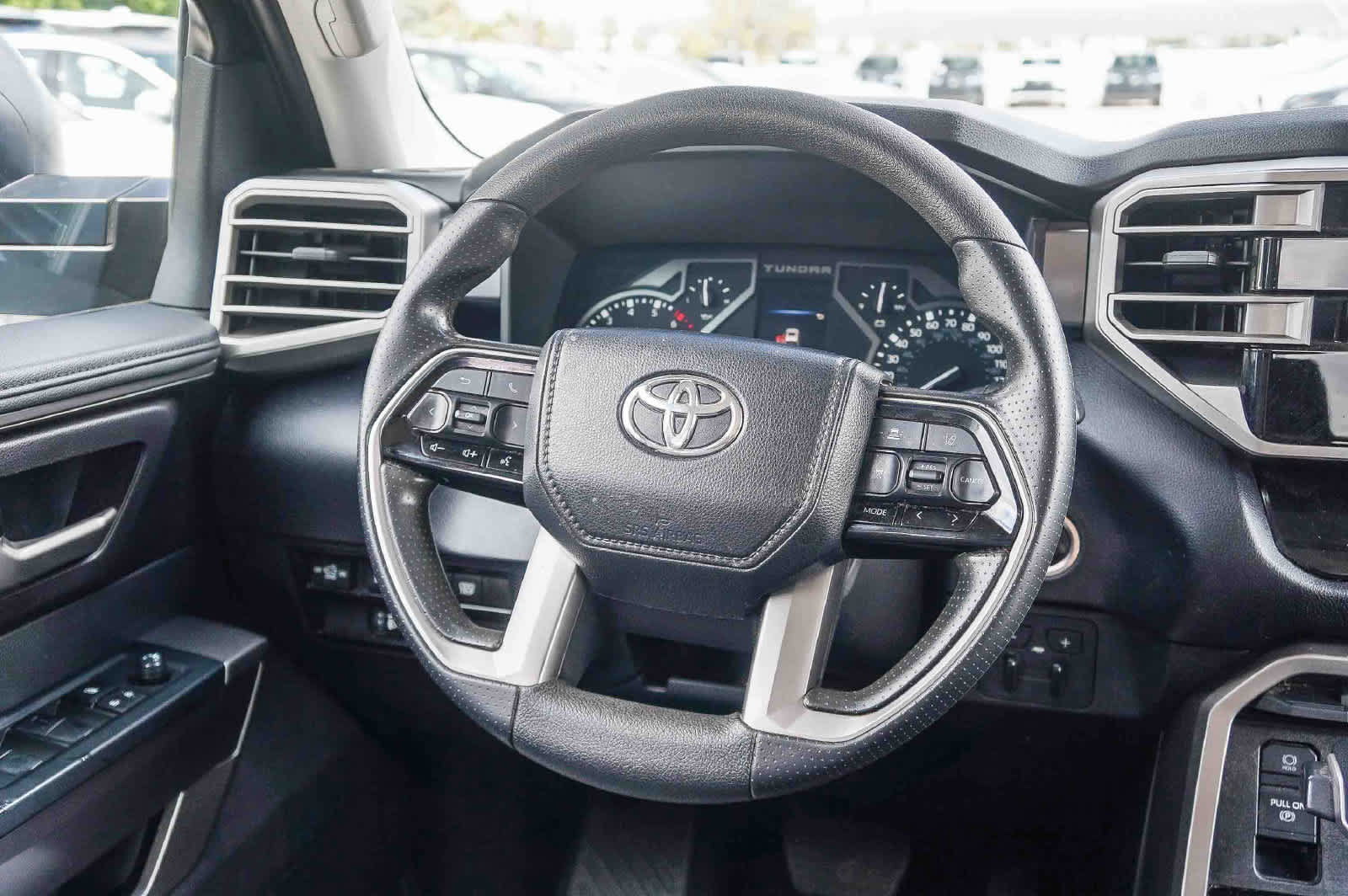 Used 2024 Toyota Tundra SR5 AWD/4WD image 15