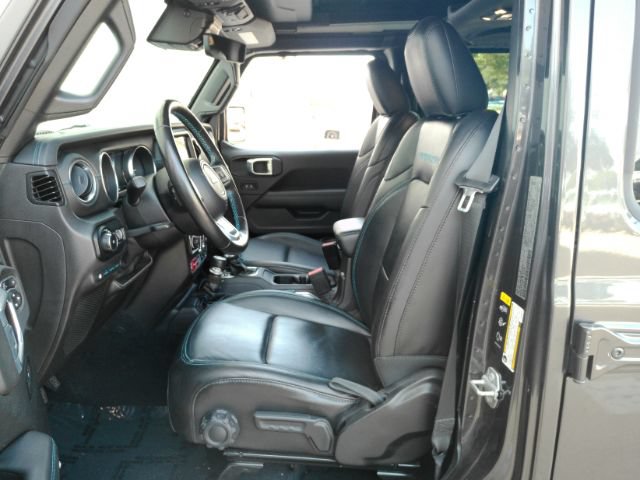 Used 2021 Jeep Wrangler Unlimited Rubicon 4xe w/ Steel Bumper Group AWD/4WD image 13