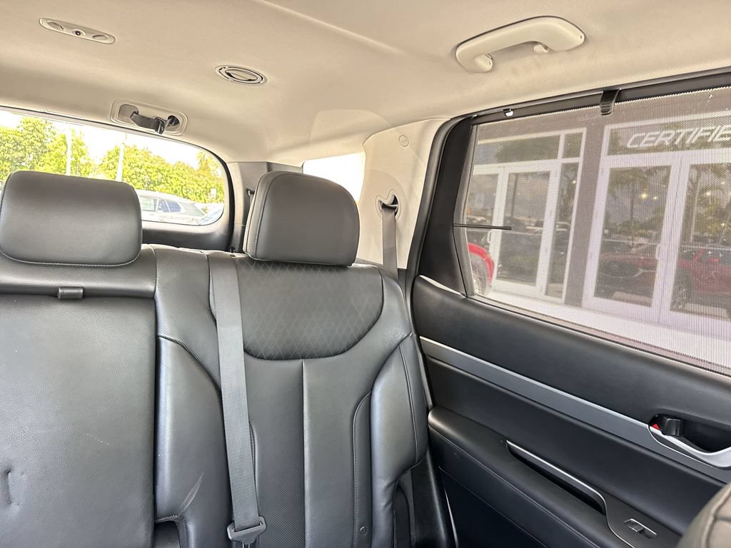 Used 2022 Hyundai Palisade SEL w/ 8P Bench Seat Package AWD/4WD image 19