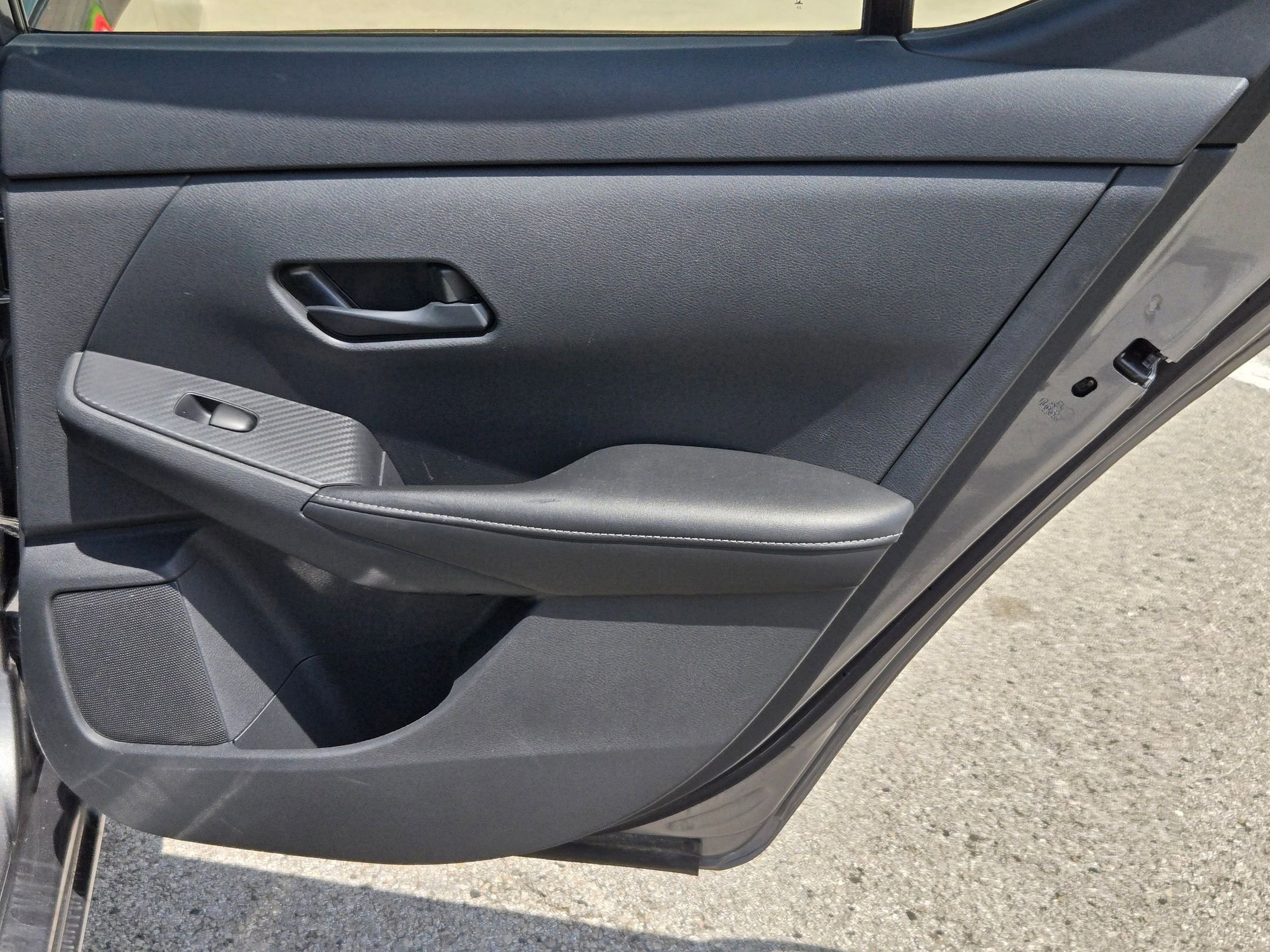 Used 2024 Nissan Sentra SV FWD image 26