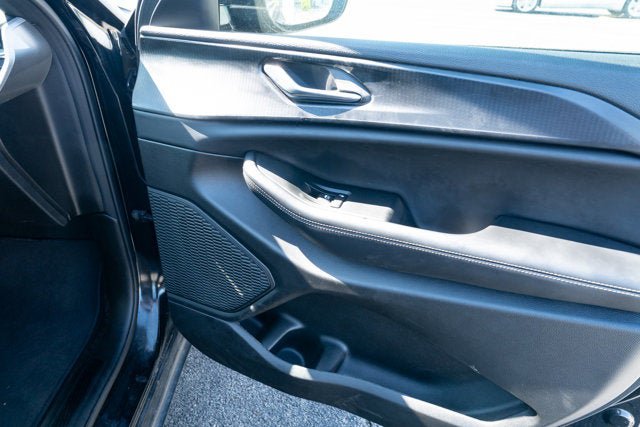 Certified 2025 Jeep Grand Cherokee Altitude AWD/4WD image 43