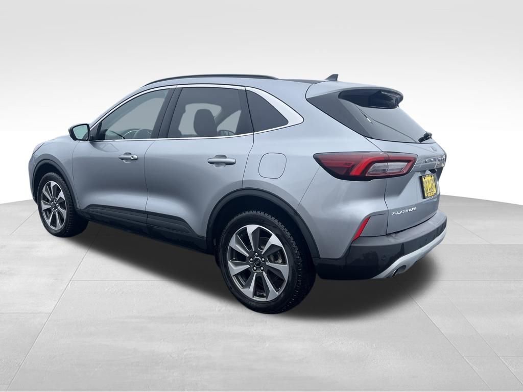 Used 2024 Ford Escape Platinum image 3